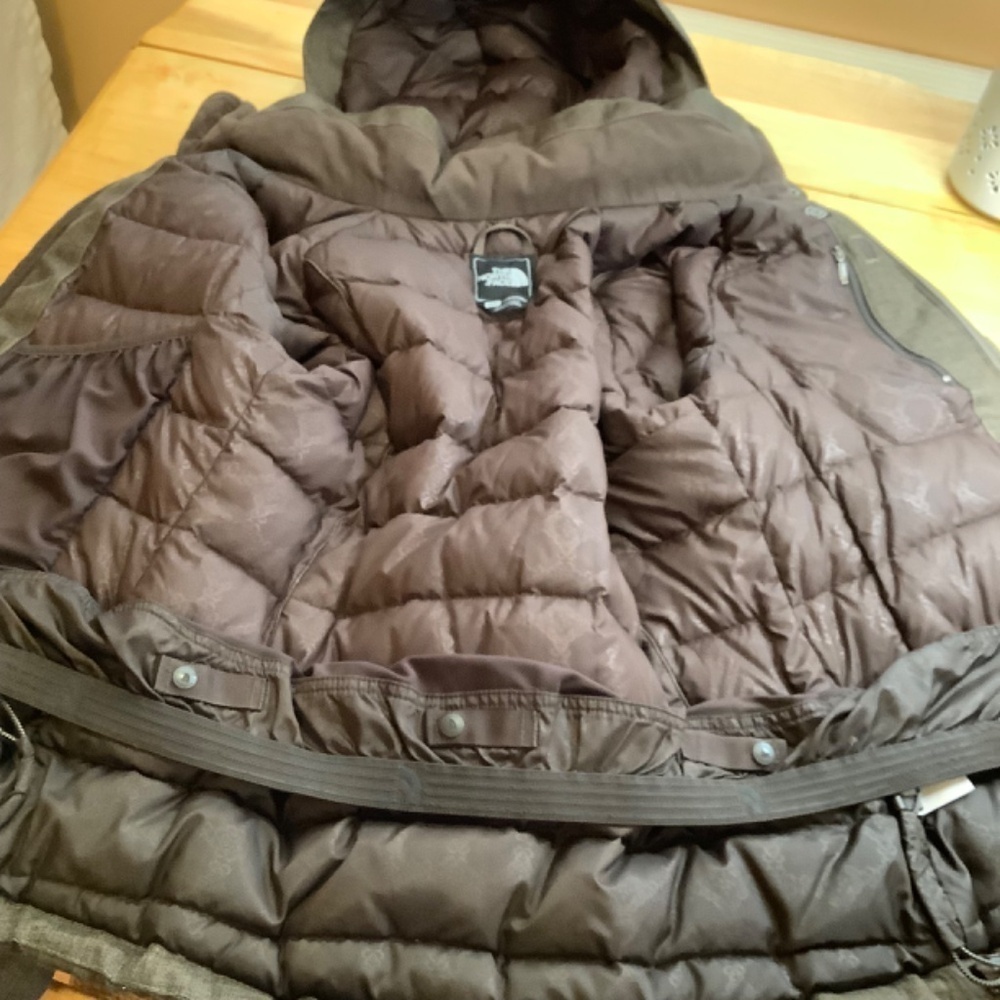 THE NORTH FACE HyVent 600 Belted Puffer Coat Size S - Picture 10 of 16